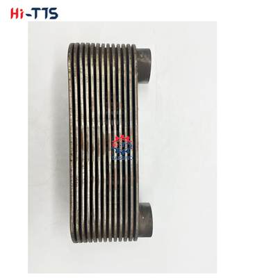 D7D-13P Excavator suku cadang Oil Cooler Core