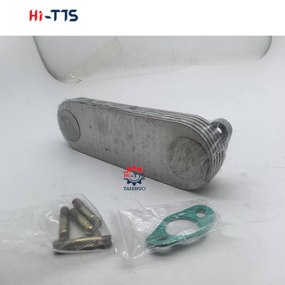 ME017230 ME013360 Penutup pendingin minyak Untuk 4D32 4D34 Bagian perbaikan mesin Mitsubishi