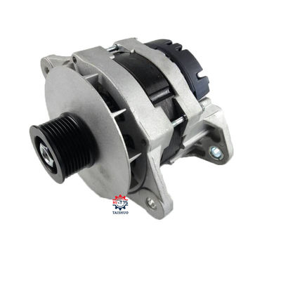 Harga bagus Suku Cadang Mesin Excavator Alternator QSM11 6BT 37N-01010 4938600 on line